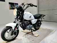 Hondaa Monkey 125, mini-moto rétro pour la ville, les loisirs et les déplacements, équipée d'un moteur à essence 4 temps de 125 cm³, Jiangsu