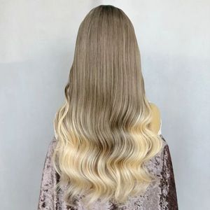 Peluca de Cabello Ondulado Ombre Marrón <span class=keywords><strong>Ceniza</strong></span> con Frente de Encaje, Peluca sin Pegamento Resistente al Calor con Línea de Cabello Pre-Desplumada - Product Image 2