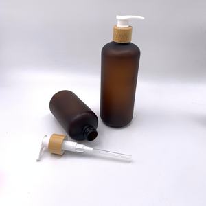 Bouteilles miniatures en plastique pour lotion corporelle 60ml 120ml 250ml, flacons givrés ambrés pour shampoing pour animaux de compagnie avec bouchon en bambou - Product Image 2