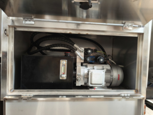 Semirremolque hidráulico de 3 ejes para transporte de alimento a granel de 60 CBM, con 3 ejes, para entrega de alimento para pollos y cerdos a grandes granjas - Product Image 4