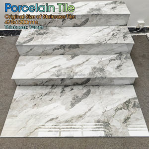 Azulejo de Porcelana Blanco para Escaleras, Antideslizante, con Borde Biselado, Tamaños Personalizables, Aspecto de Mármol de Lujo - Product Image 5