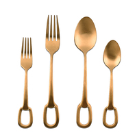 Ensemble de couverts en acier inoxydable avec anneau suspendu Couteau à steak Fourchette à dîner Cuillère à dîner Fourchette à dessert Cuillère