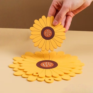 PVC Flowers Gold Rose Case Creative Home Table Decorative Non-Slip Coaster Bottom Hot Sale for Drinks Promotional Coaster