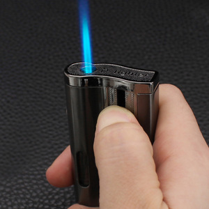 Accendino leggero e compatto antivento in metallo Anti-scoppio con incisione Laser personalizzata all'ingrosso del produttore - Product Image 3