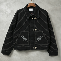 Vestes en denim selvedge pour hommes, coupe courte, coupe carrée, en coton denim brut, avec larges passants de ceinture sur le bas et fermoirs robustes style pompier