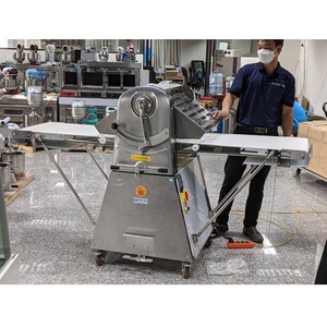 Động Cơ Động Cơ 220V/380V Việt Nam Sản Phẩm Hot 2025 Bánh Điều Kiện Mới 1 Năm Bảo Hành Bột Tấm Máy - Product Image 1