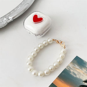 Pearl Chain Red Heart Patch Clear PC Auriculares Funda para Samsung <span class=keywords><strong>Galaxy</strong></span> <span class=keywords><strong>Buds</strong></span> 2 Pro <span class=keywords><strong>Galaxy</strong></span> <span class=keywords><strong>Buds</strong></span> <span class=keywords><strong>Live</strong></span> <span class=keywords><strong>Galaxy</strong></span> <span class=keywords><strong>Buds</strong></span> - Product Image 4