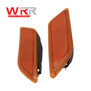 2049067401 2049067201 ไฟเลี้ยวข้างสำหรับรถเบนซ์ W204 C300 ไฟเลี้ยวหน้าขวาที่เชื่อถือได้ ไฟสะท้อนแสงกันชนหน้าขวา - Product Image 2