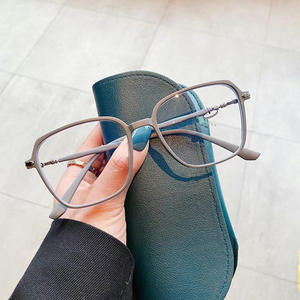 Monture de lunettes carrées pour femmes Qianai R4-20098, monture intégrale, verres PC anti-lumière bleue, lunettes optiques pour usage quotidien - Product Image 1