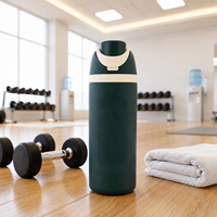 Bouteille d'eau sport en acier inoxydable vert foncé de 16 oz, isotherme sous vide, pour la gym, le fitness, gobelet portable de voyage avec bouchon à paille intégré