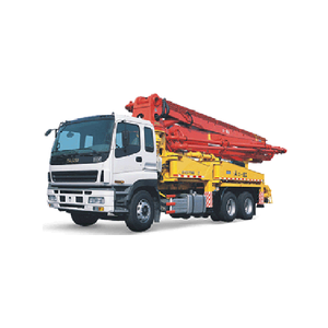 Camion pompe à béton reconditionné de marque Sany avec châssis ISUZU - Product Image 1