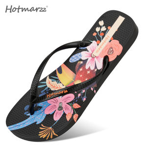 Popular <span class=keywords><strong>marca</strong></span> <span class=keywords><strong>de</strong></span> lujo zapatos casuales zapatillas Niña verano <span class=keywords><strong>playa</strong></span> plana sandalia <span class=keywords><strong>chanclas</strong></span> para mujeres y damas - Product Image 4