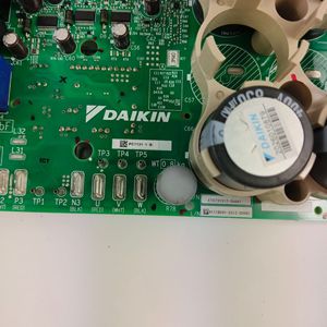 Module d'unité centrale Daikin pour climatiseur Inverter PC1130-2B PC1130-1B PC1131-2B PC1131-1B - Product Image 4