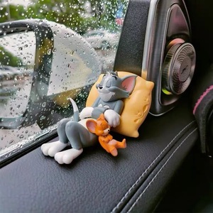 Décorations intérieures de voiture, lapin mignon de dessin animé, écran de console centrale de voiture, décorations de voiture inclinables - Product Image 3