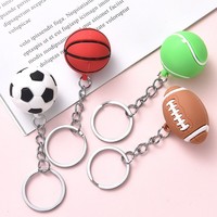Gantungan Kunci Pembuka Botol Olahraga Sepak Bola Bola Basket Bola Voli Penggemar Rugby Liontin Kartun PVC Plastik Ringan
