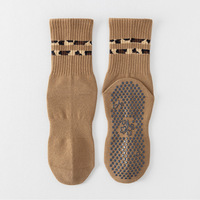 Chaussettes pour femmes personnalisées, vente chaude, imprimé léopard, rayures, respirantes, chaussettes de yoga pour femmes