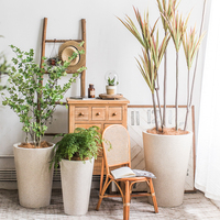 Pots de jardin en ciment en gros de haute qualité Pot de fleurs et jardinière pour un usage domestique