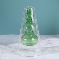 Vase en verre transparent de style nordique bleu en forme de pyramide pour mariage et décoration intérieure