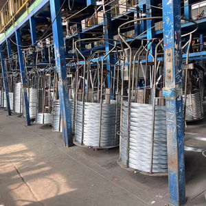 <span class=keywords><strong>Alambre</strong></span> de púas de acero <span class=keywords><strong>galvanizado</strong></span> <span class=keywords><strong>liso</strong></span> de 2.5mm, 2mm, 0.16mm, 1.4mm, <span class=keywords><strong>calibre</strong></span> 14, en rollo para colgar, para cercas eléctricas - Product Image 1