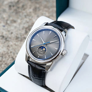 Montres classiques mécaniques automatiques OEM ODM personnalisées avec logo, cadran noir soleil éclatant, phase de lune et calendrier mensuel - Product Image 1