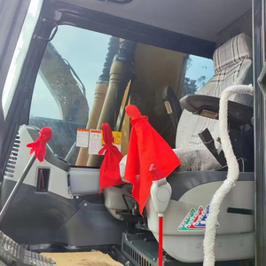 Excavadora usada Komatsu PC160 de cadenas, hidráulica, de alta eficiencia, en buen estado, con pocas horas de uso, certificada CE, para construcción. - Product Image 5