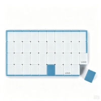 Juego de Mahjong Americano de Lujo Moderno de Acrílico de Tres Capas con Rayas Verticales Azul Polvoriento y Borgoña para 4 Jugadores, Entretenimiento Personalizado