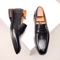 Mocassins pour hommes faits à la main en cuir véritable, style affaires, à enfiler, semelle extérieure en caoutchouc imperméable et antidérapante, logo gaufré EVERGREEN, pour les loisirs