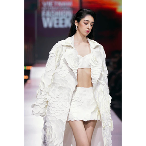 Abrigo Blosoom Blanco Buena Calidad Prendas de abrigo casuales Algodón Poliéster Servicio al cliente ODM/OEM Fabricante de Vietnam - Product Image 4