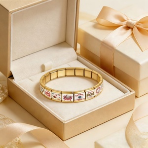 Venta al por mayor: Últimos abalorios italianos de acero inoxidable para pulseras, dijes personalizados MAMA y MOM para el Día de la Madre, regalo de joyería DIY - Product Image 2