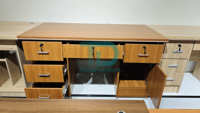 Bureau de travail Foshan tendance avec tiroir en MDF et serrure pour ordinateur de bureau à domicile, étude ou salle de travail étudiante 1,2m 1,4m