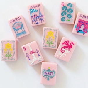 ชุดไพ่นกกระจอกอเมริกันอะคริลิคแบบพกพา 4 ผู้เล่น สีชมพูพาสเทลสไตล์ปารีส สำหรับเดินทาง เล่นเกมส์ปาร์ตี้ยามค่ำคืนสำหรับสาวๆ - Product Image 3