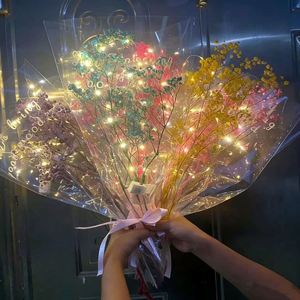 Éxito de Ventas Transfronterizo: Decoraciones Creativas Luminosas de Tulipanes y Flores Artificiales para Fiestas, Regalos para el Día de la Madre - Product Image 1
