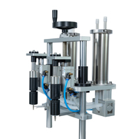 Machine de remplissage de liquides sous vide semi-automatique à double tête de haute précision, type pneumatique, pour huiles parfumées et liquides cosmétiques en bouteille