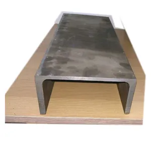 C12x20.7 200mm Trọng lượng nhẹ đấm cán nóng thép kênh JIS ASTM Q235 50x25mm Kích thước