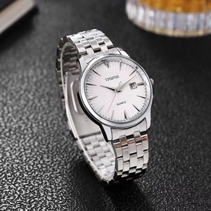 Nouvelle montre à quartz minimaliste pour hommes d'affaires, bracelet en acier inoxydable, affichage du calendrier, décontractée, élégante, mode, étanche - Product Image 5