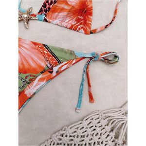 Conjunto de Bikini de 2 Piezas con Estampado Floral de Leopardo para Mujer, Marca FOXA, Top Triangular con Tiras y Detalle Metálico de Estrella de Mar - Product Image 5