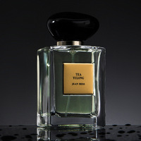 Parfum Quicksand pour femme avec notes de pivoine, jade, thé, vétiver, bois d'agar royal - Vente en gros