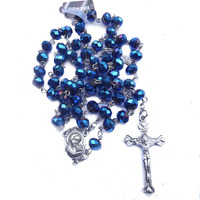 Collier de chapelet religieux en cristal bleu avec crucifix en argent et médaille de Madonna perles de prière catholique bijoux motif de croix