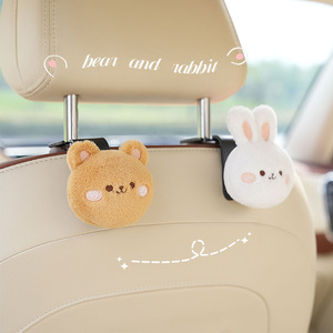 Ganchos para reposacabezas de coche con diseño de oso de dibujos animados, material ABS, almacenamiento multifuncional para decoración interior - Product Image 2