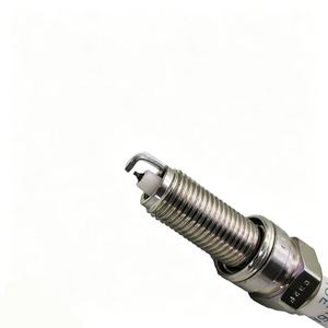 Bujía de iridio de fábrica 18846-10060 para <span class=keywords><strong>Kia</strong></span> K3 Hyundai Verna Elantra, venta al por mayor, OEM, personalización disponible - Product Image 1