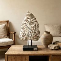 Sculpture d'art en bois Feuille de Cœur Tropicale, sculptée à la main, veinée et courbée, finition blanc doré patiné, ornement de table