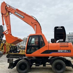 รถขุด DOOSAN DX210 ขนาด 21 ตัน สภาพใหม่ 90% ของแท้ พร้อม EPA CE สำหรับงานดิน รถขุดมือสอง 21 ตัน DOOSAN DX210 รถขุดมือสอง - Product Image 1