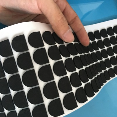 Высечки CR поролоновая прокладка самоклеящаяся shock изоляции по индивидуальному заказу формовочная силиконовой резины поролоновая прокладка с наклейками