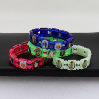 Bracelet extensible catholique pas cher, bijoux personnalisés, perles en plastique, autocollant lumineux, Saints, bracelet religieux communautaire, cadeaux