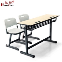 Bureau d'étude 3 places au design moderne pour lycéens, mobilier en bois durable avec table et chaises