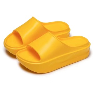Nouvelles chaussures pour femmes 2023 à semelle épaisse, pour la maison, en EVA de haute qualité - Product Image 3
