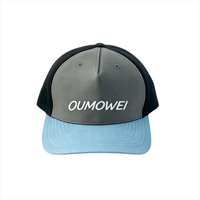 Casquette de golf à marque privée 5 panneaux avec panneaux perforés découpés au laser et logo brodé OEM ODM Faible MOQ Coiffe personnalisée ajustable