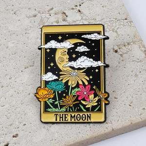 热销批发设计定制塔罗牌珐琅别针月亮花星星金属工艺品软珐琅翻领别针 - Product Image 3