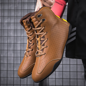 <span class=keywords><strong>Zapatos</strong></span> <span class=keywords><strong>DE</strong></span> LUCHA personalizables <span class=keywords><strong>de</strong></span> alta calidad para hombres Botas <span class=keywords><strong>de</strong></span> boxeo al por mayor para uso deportivo <span class=keywords><strong>de</strong></span> verano e invierno - Product Image 2