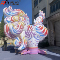Poulet gonflable géant personnalisé arc-en-ciel, coq coloré pour festival de fierté, activité de carnaval, fête à thème, spectacle de rue, décoration